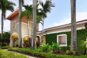 Bay Hill, FL Property Management Guide